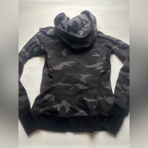 Athleta Gray Camouflage Hoodie size XS